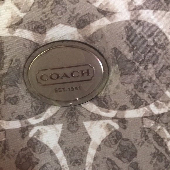 2 Piece..Gray snakeskin coach bag - Picture 5 of 11